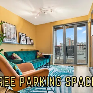 2 Bed Docklands Apt- 02 & Excel Apartment London